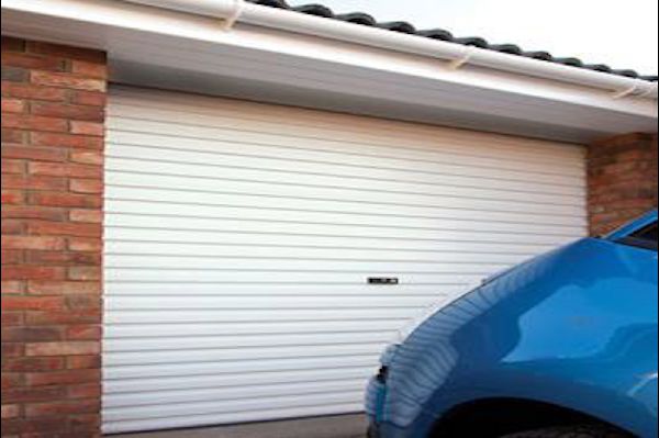 Automatic Gliderol roller garage door